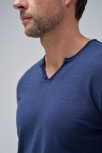 PULL  MANCHES LONGUES