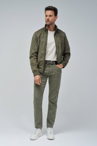 CASACO BOMBER EM SUEDE