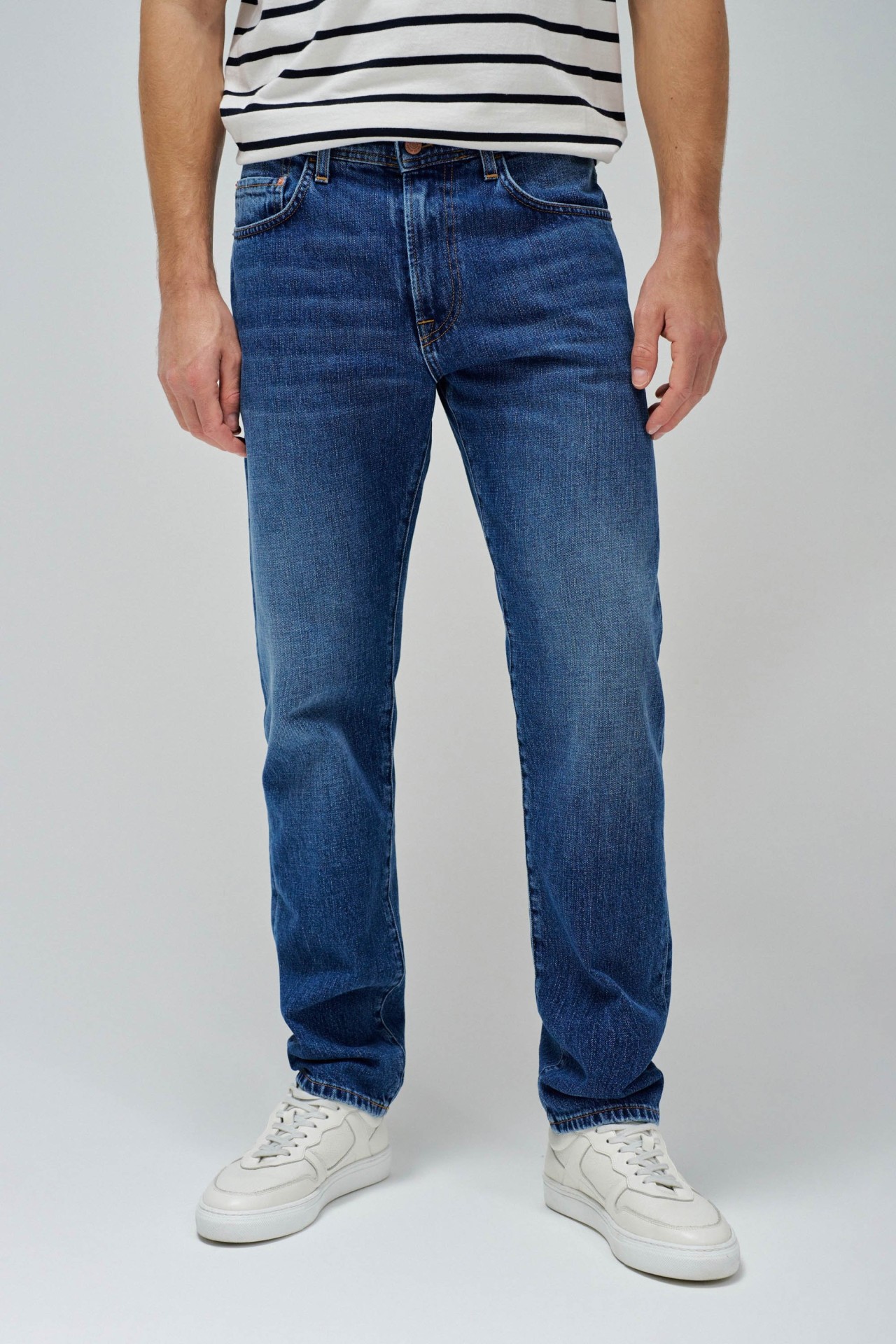JEANS STRAIGHT
