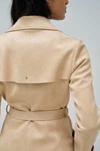 TRENCH COAT EM SUEDE