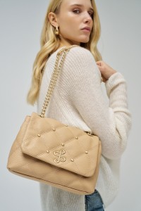 PADDED LEATHER EFFECT BAG