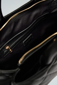 PADDED HAND BAG