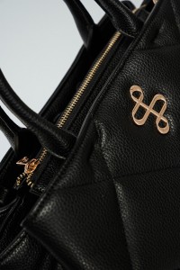 PADDED HAND BAG