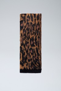 ANIMAL PRINT SCARF