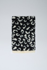 ANIMAL PRINT SCARF