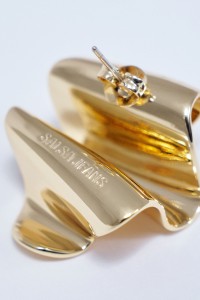 RUFFLED EARRINGS