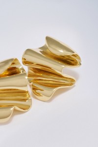 RUFFLED EARRINGS