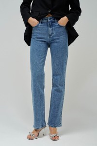 JEANS TRUE STRAIGHT MIT STRASS