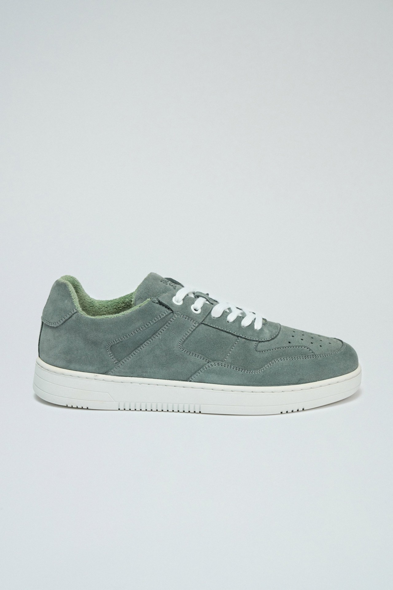 LEATHER TRAINERS