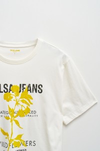 T-SHIRT WITH PRINT