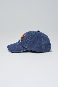 CASQUETTE AVEC LOGO