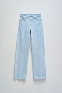 TRUE STRAIGHT JEANS