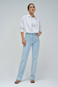 TRUE STRAIGHT JEANS