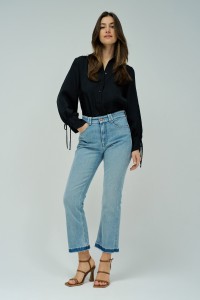 FAITH PUSH IN CROPPED FLARE JEANS