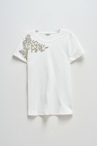 T-SHIRT WITH SHINY APPLIQUS