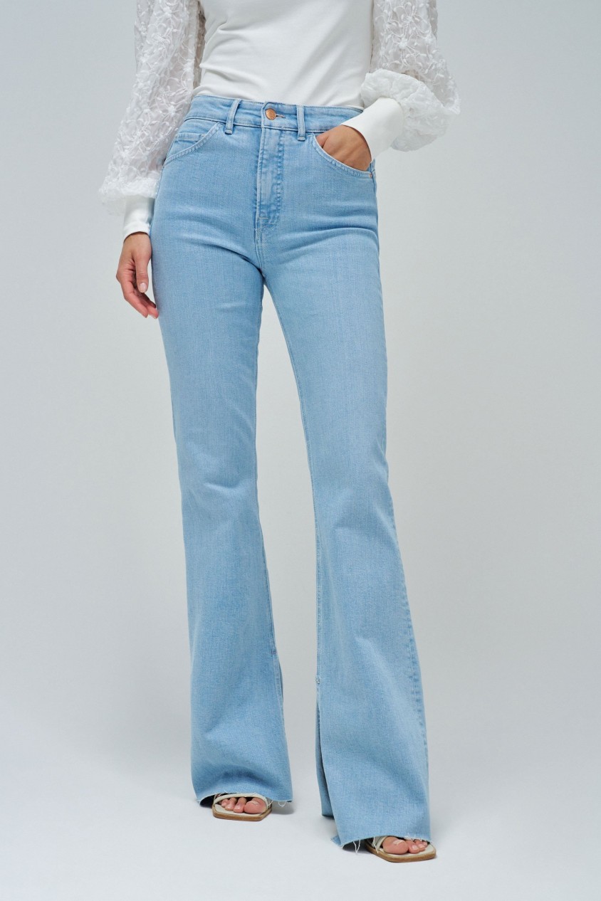 JEANS FAITH PUSH IN FLARE