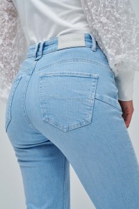 JEANS FAITH PUSH IN FLARE
