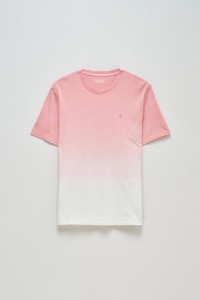 CAMISETA CON EFECTO DEGRADADO