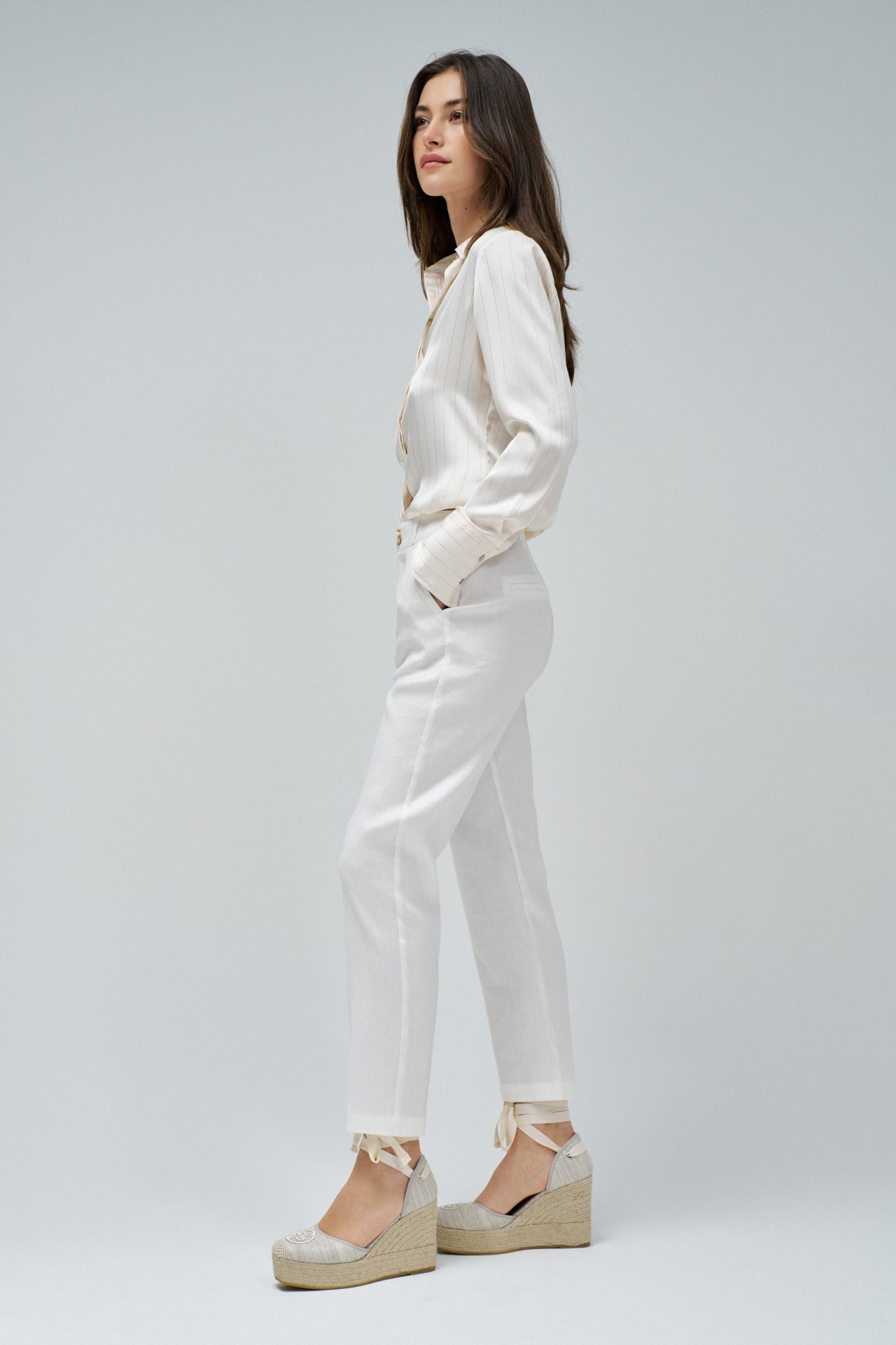 LINEN CHINO TROUSERS