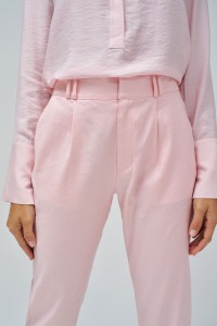 CHINO IN LINEN
