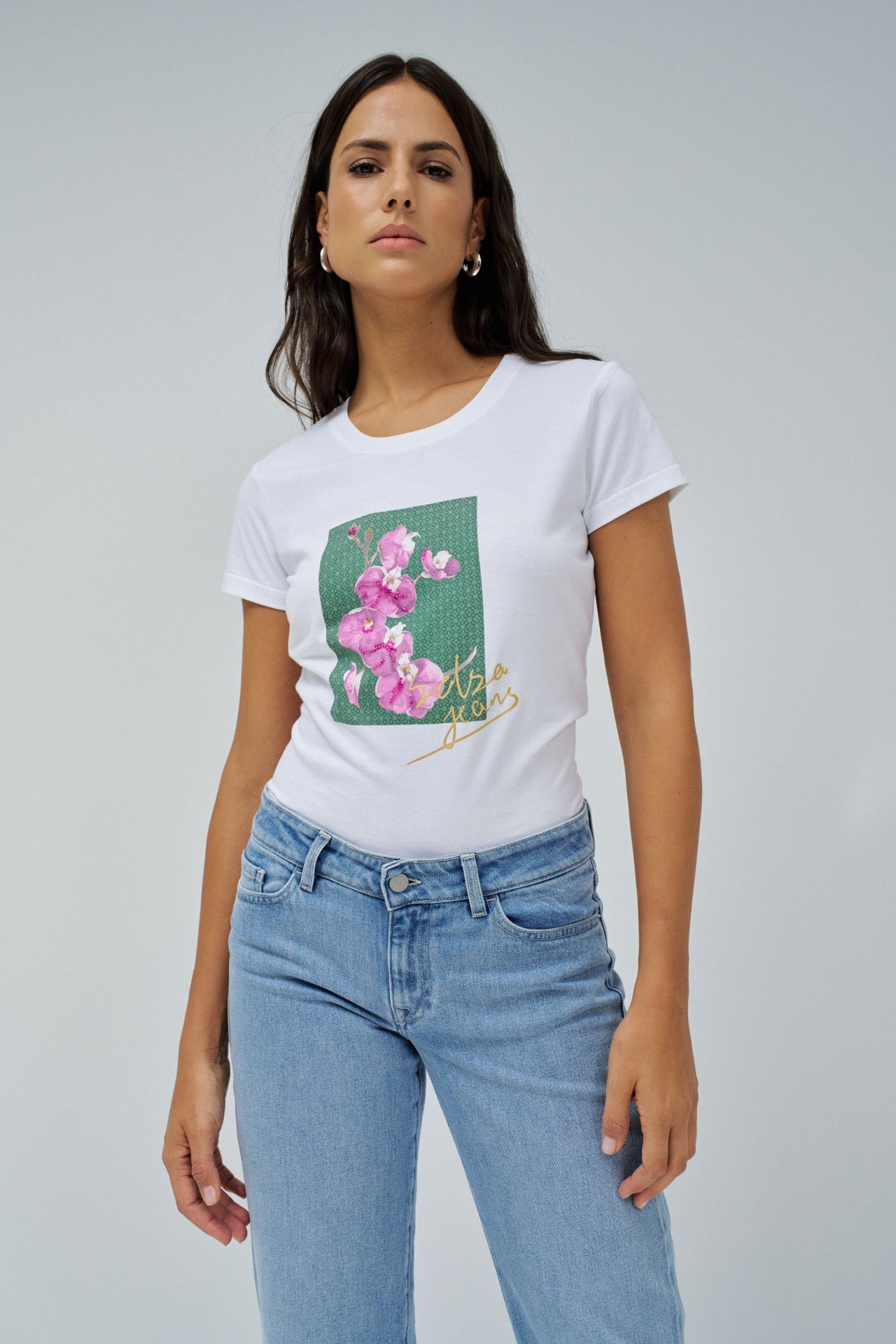 T-SHIRT WITH PRINT