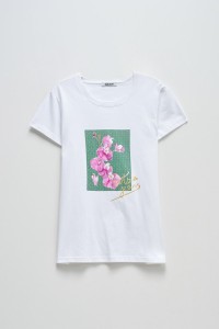 T-SHIRT WITH PRINT