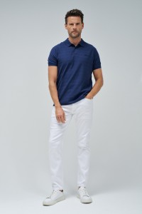 POLO CON TEXTURA