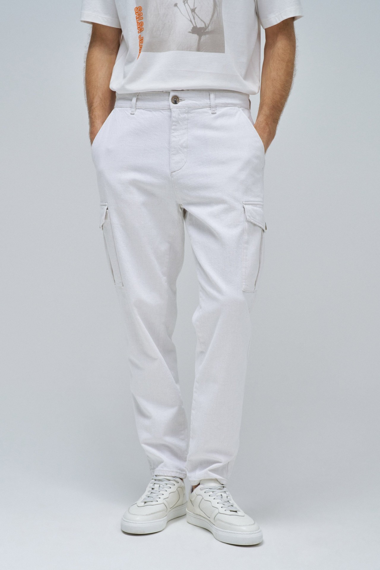 CALAS TAPERED ESTILO CARGO