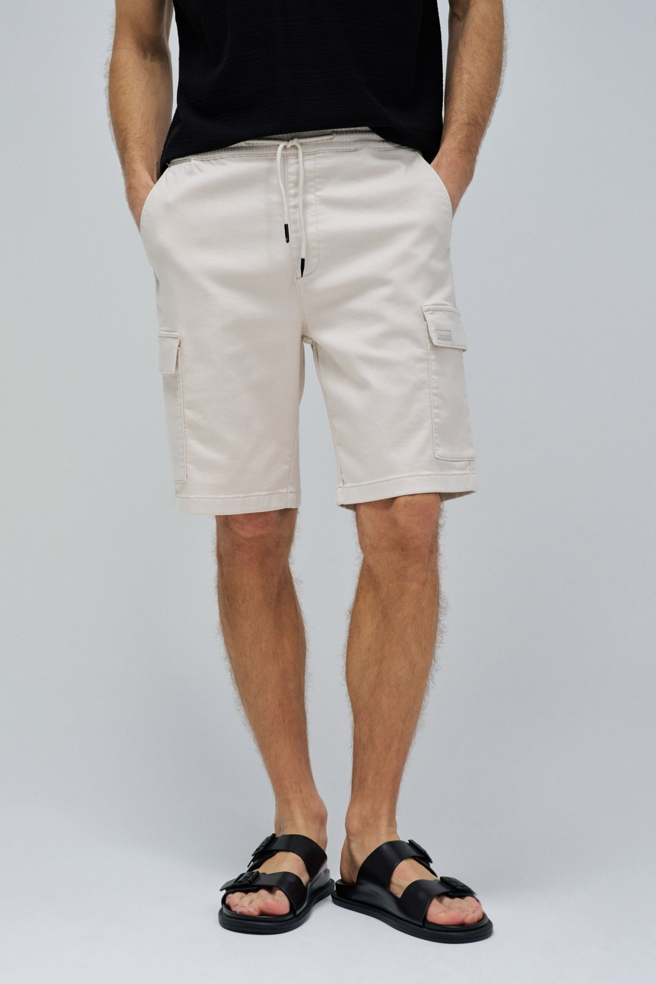 S-ACTIV CARGO STYLE SHORTS