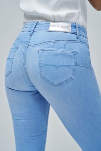 JEANS WONDER PUSH UP SKINNY