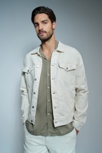 VESTE EN JEAN