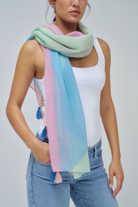 SCARF WITH PRINT