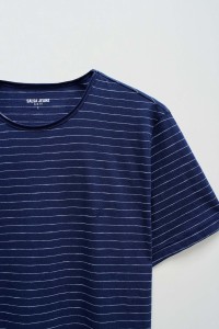 STRIPED T-SHIRT