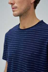 STRIPED T-SHIRT