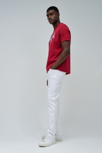 T-SHIRT COM BRANDING