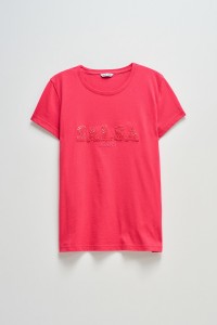 T-SHIRT AVEC BRANDING