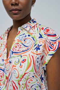 BLOUSE AVEC MOTIF