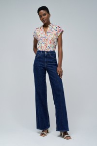 BLOUSE AVEC MOTIF