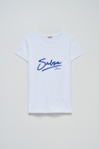 T-SHIRT WITH BRANDING