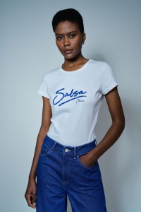 T-SHIRT WITH BRANDING