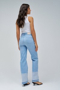 JEAN TRUE STRAIGHT