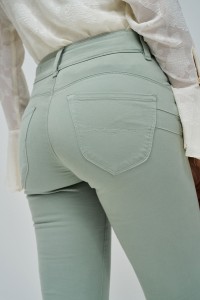 JEANS SECRET PUSH IN SLIM