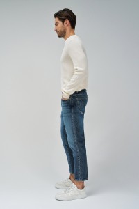 VAQUEROS TAPERED FIT