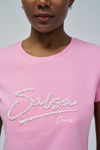 T-SHIRT WITH BRANDING