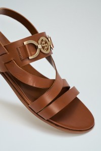 SANDALIAS PLANAS DE PIEL