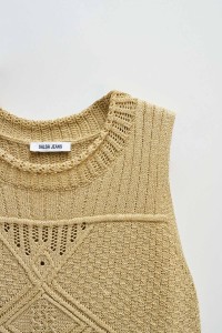 GOLD KNIT TOP