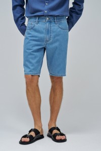 REGULAR FIT SHORTS