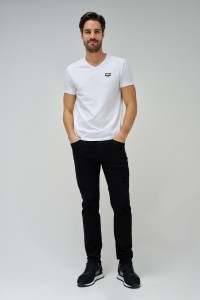 T-SHIRT DE ALGODO COM BRANDING