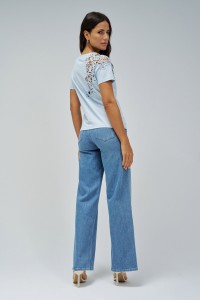 T-SHIRT COM RENDA