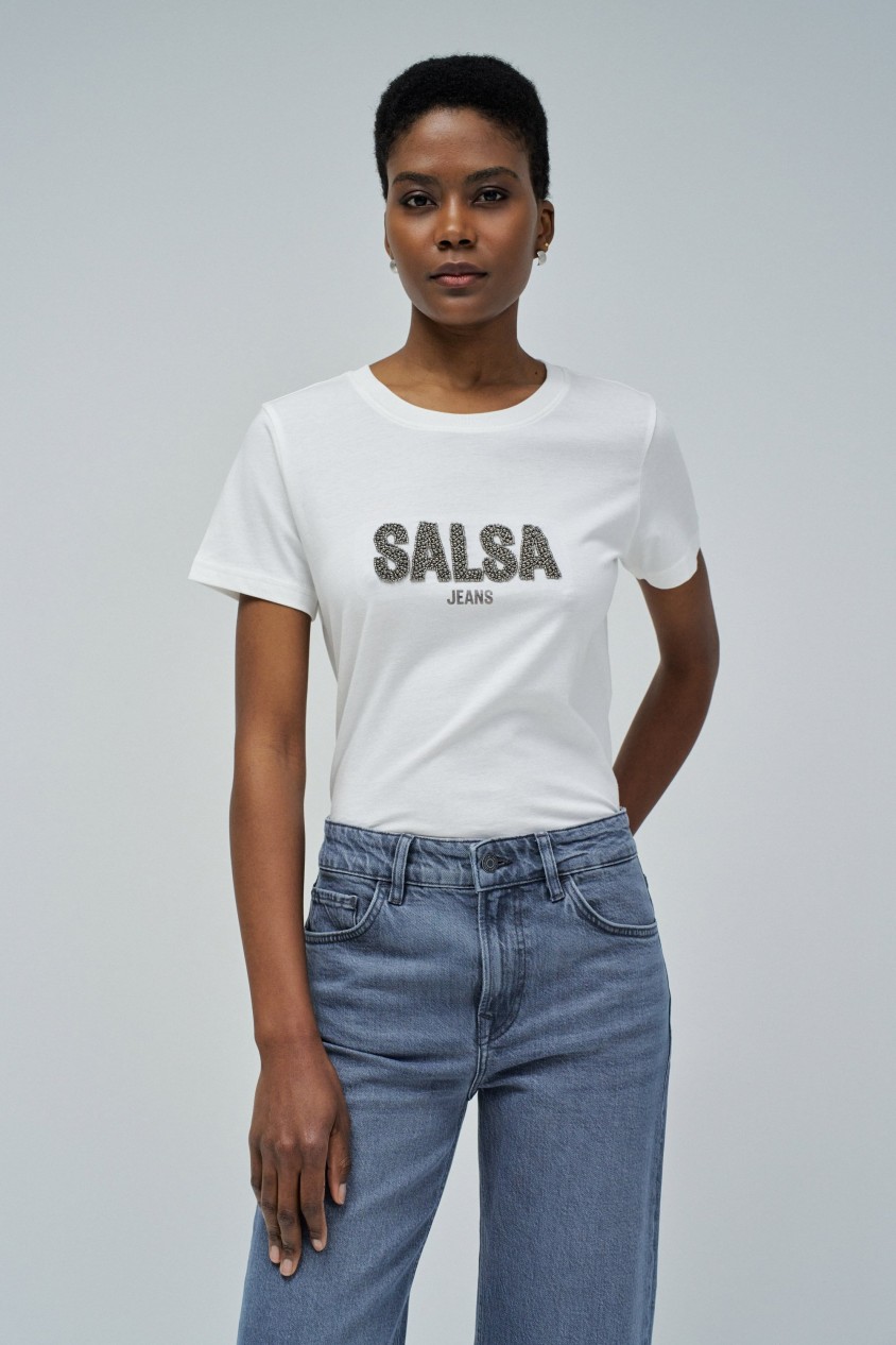 T-SHIRT WITH BRANDING